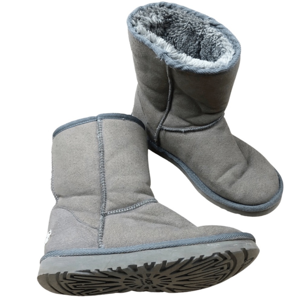 UGG Australia Women's Gray Suede Sheepskin Lined Boots Size 6‎